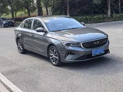 2022 Geely Emgrand 4th Gen 1.5L CVT Flagship — фото 12