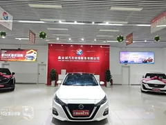 2021 Nissan Teana 2.0L XL Comfort, белый — фото 2