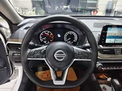 2021 Nissan Teana 2.0L XL Comfort, белый — фото 12