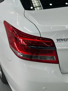 2022 Toyota Yaris L Zhixuan 1.5L CVT Leading Plus, белый — фото 10