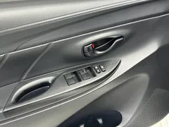 2022 Toyota Yaris L Zhixuan 1.5L CVT Leading Plus, белый — фото 19
