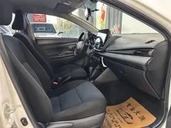2022 Toyota Yaris L Zhixuan 1.5L CVT Leading Plus, белый — фото 26