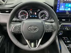 2022 Toyota Venza 2.0L CVT 2WD Premium, белый — фото 7