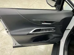 2022 Toyota Venza 2.0L CVT 2WD Premium, белый — фото 14