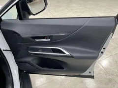 2022 Toyota Venza 2.0L CVT 2WD Premium, белый — фото 16