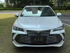 2021 Toyota Avalon 2.5L Luxury, белый — фото 2