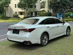 2021 Toyota Avalon 2.5L Luxury, белый — фото 9