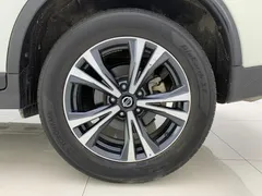 2021 Nissan X-Trail 2.5L XL CVT 4WD, белый — фото 16