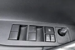 2023 Toyota Frontlander 2.0L CVT Elite, белый — фото 12