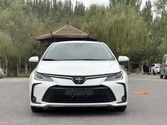 2022 Toyota Corolla 1.5L CVT Pioneer, белый — фото 2