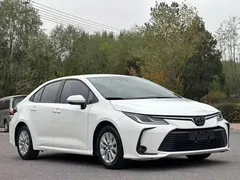 2022 Toyota Corolla 1.5L CVT Pioneer, белый — фото 3