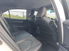 2021 Toyota Camry 2.0G Luxury, белый — фото 8