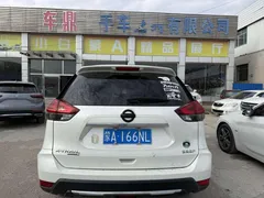 2022 Nissan X-Trail 2.0L 2WD, белый — фото 4