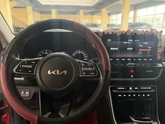2021 Kia Seltos 1.5L CVT, красный — фото 12