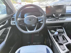 2022 Geely Emgrand 4th Gen 1.5L CVT Flagship, чёрный — фото 14