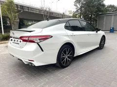 2021 Toyota Camry 2.5S Fashion, белый — фото 5