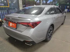 2022 Toyota Avalon 2.5L Luxury — фото 4