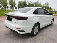 2023 Geely Emgrand 4th Gen 1.5L CVT Premium Champion, белый — фото 7