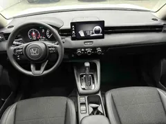 2023 Honda Vezel 1.5L CVT Tech, белый — фото 7