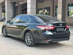 2021 Toyota Camry 2.5G Luxury, чёрный — фото 4