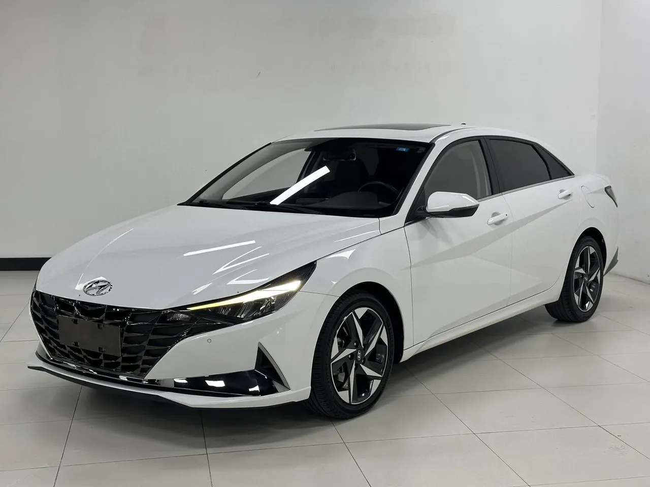 2022 Hyundai Elantra 1.5L CVT GLX Elite