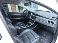 2021 Geely Emgrand UP 1.5L CVT Comfort, белый — фото 9