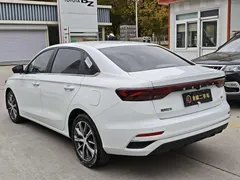 2023 Geely Emgrand 4th Gen 1.5L CVT Premium Champion, белый — фото 2