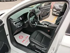 2023 Geely Emgrand 4th Gen 1.5L CVT Premium Champion, белый — фото 13
