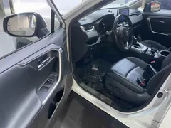 2022 Toyota RAV4 2.0L CVT 2WD Fashion, белый — фото 4