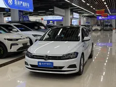 2023 Volkswagen Polo Plus 1.5L AT, белый — фото 1
