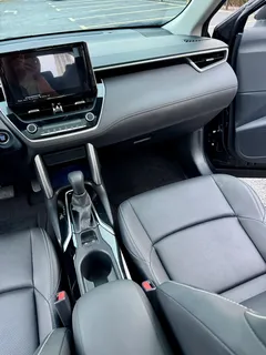 2022 Toyota Frontlander 2.0L CVT Luxury, чёрный — фото 19