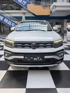 2021 Volkswagen Tacqua 1.5L AT Comfort, белый — фото 3