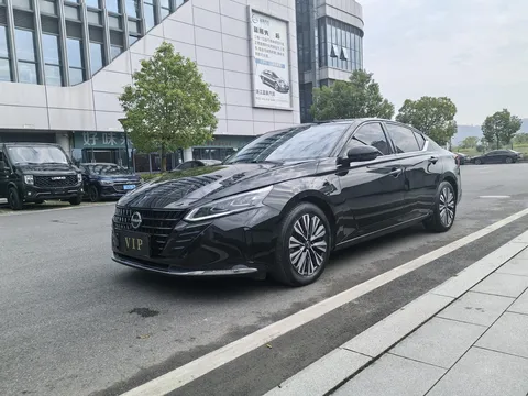 2022 Nissan Teana 2.0L XL-Upr Premium