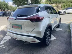 2022 Nissan Kicks 1.5L XV CVT Luxury, белый — фото 4