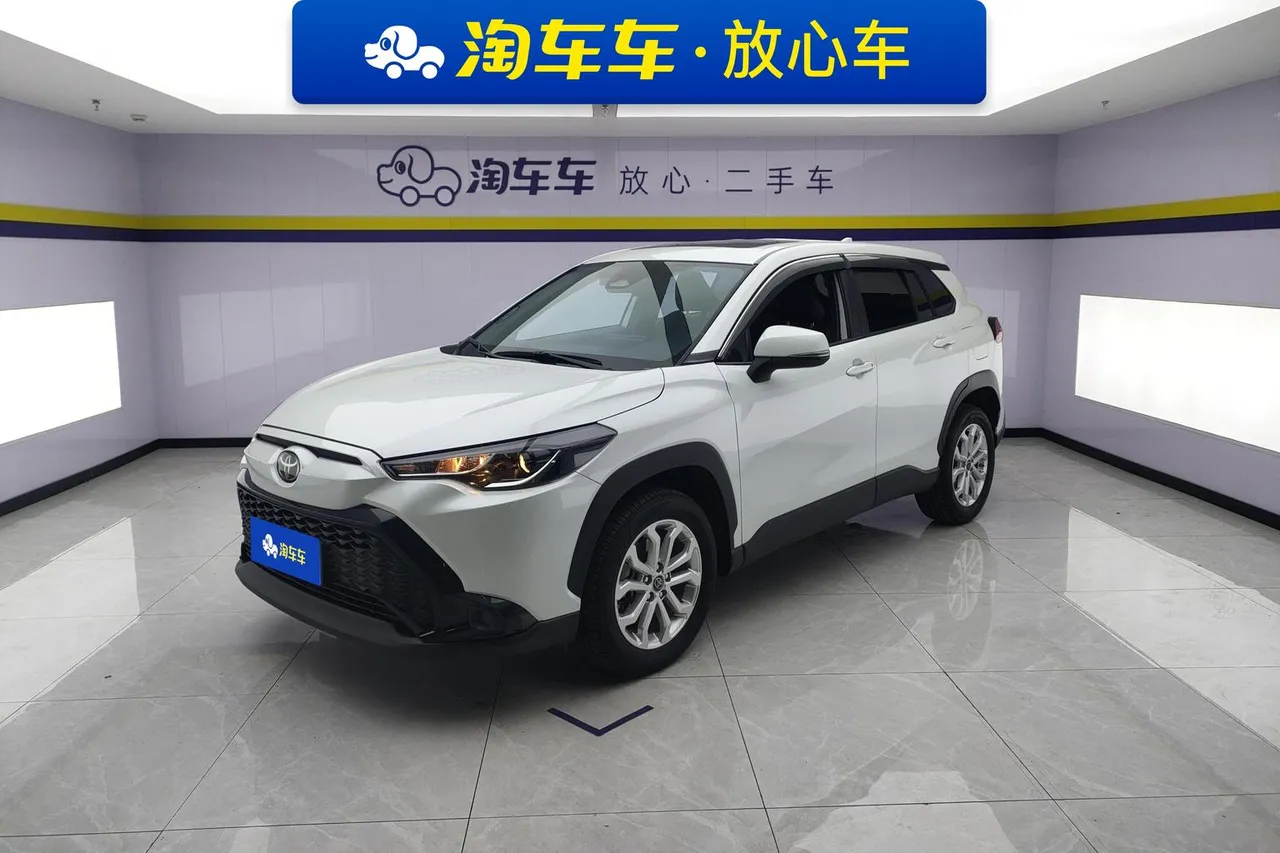 2023 Toyota Frontlander 2.0L CVT Leading