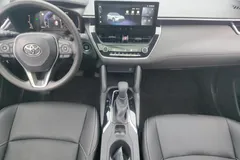 2023 Toyota Frontlander 2.0L CVT Leading, белый — фото 16