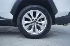 2022 Toyota Wildlander 2.0L 2WD Leading, белый — фото 14