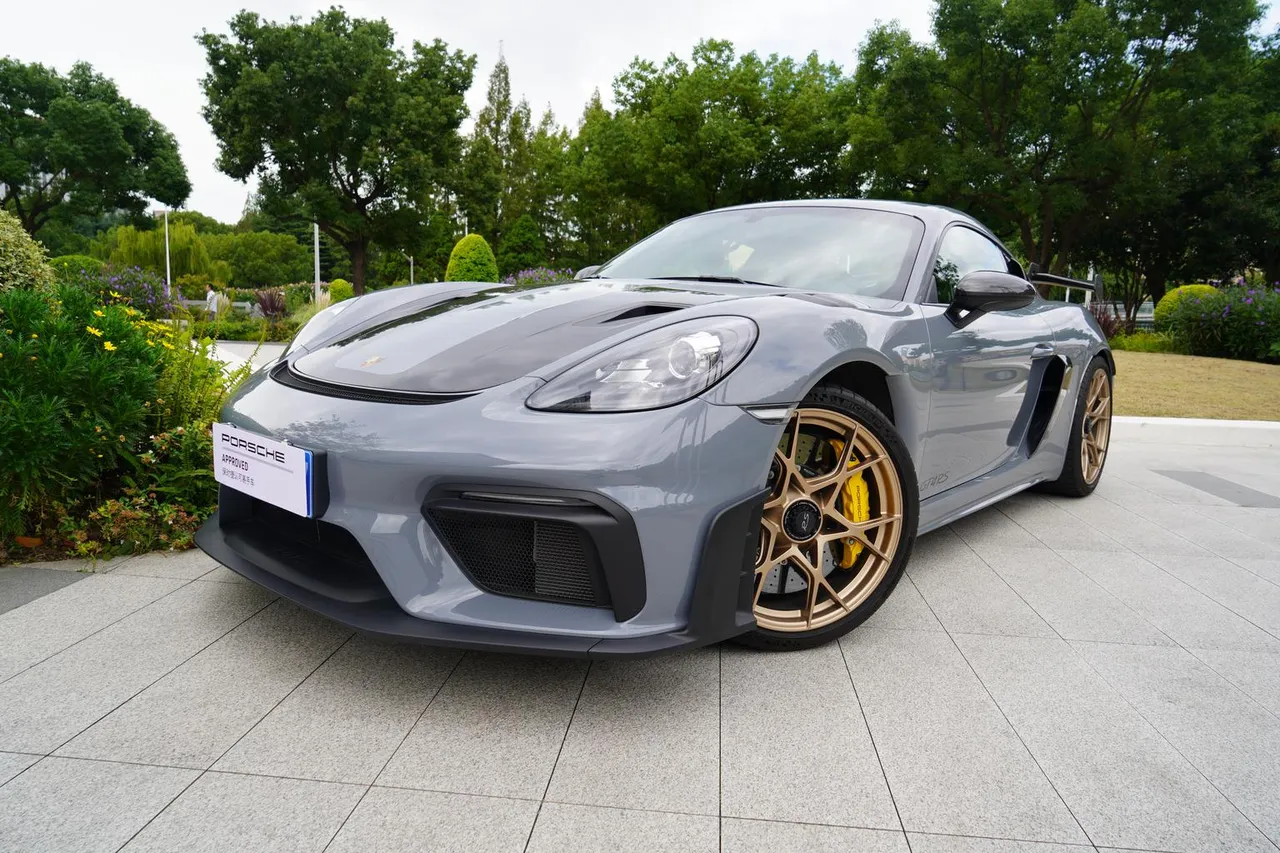 2022 Porsche 718 Cayman GT4 RS 4.0L