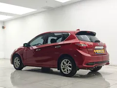 2021 Nissan Tiida 1.6L CVT, красный — фото 4