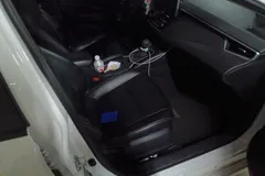 2021 Toyota Corolla 1.5L CVT Elite, белый — фото 6