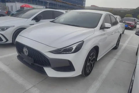 2022 MG MG5 180DVVT CVT Luxury