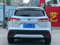 2023 Toyota Corolla Cross 2.0L CVT Elite, белый — фото 5