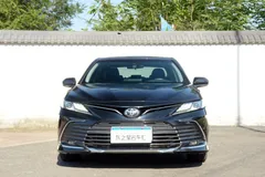 2023 Toyota Camry 2.0G Luxury, чёрный — фото 2