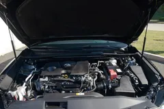 2023 Toyota Camry 2.0G Luxury, чёрный — фото 10