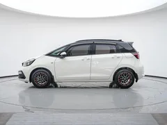 2021 Honda Fit 1.5L CVT, белый — фото 4