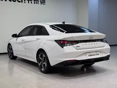 2022 Hyundai Elantra 1.5L CVT GLX Elite, белый — фото 6