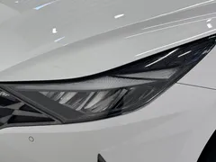 2022 Hyundai Elantra 1.5L CVT GLX Elite, белый — фото 8