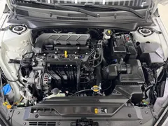 2022 Hyundai Elantra 1.5L CVT GLX Elite, белый — фото 11