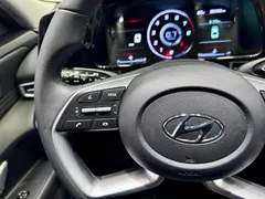 2022 Hyundai Elantra 1.5L CVT GLX Elite, белый — фото 22