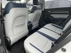 2022 Geely Emgrand 4th Gen 1.5L CVT Premium, белый — фото 5